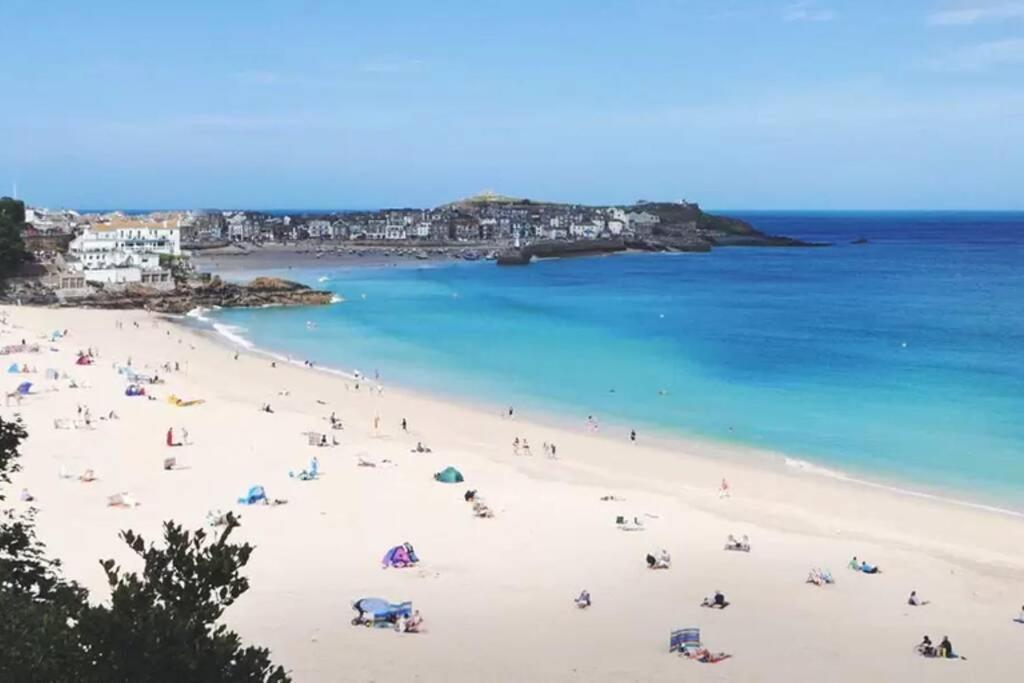St Ives Apartment Private Parking With Garden 10 Minute Walk Into Town And Beach 외부 사진